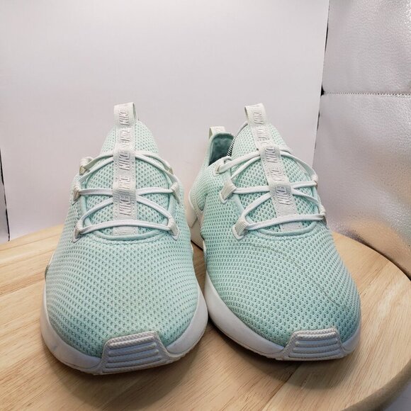 WOMEN'S NIKE RUNNING TENNIS SHOES SNEAKERS AJ8799 SIZE 10 SEAFOAM  LNC - Picture 2 of 7